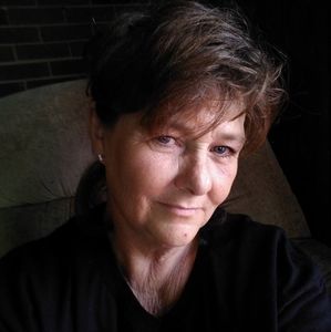 Meet your Posher, Vickie